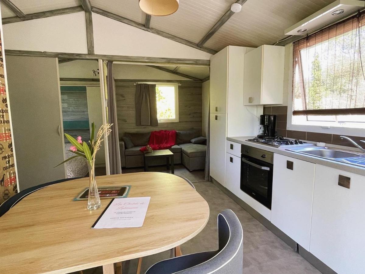 Les Chalets De Labeaume Exterior foto